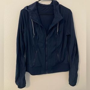 Lululemon lined hooded jacket, size 8, navy blue